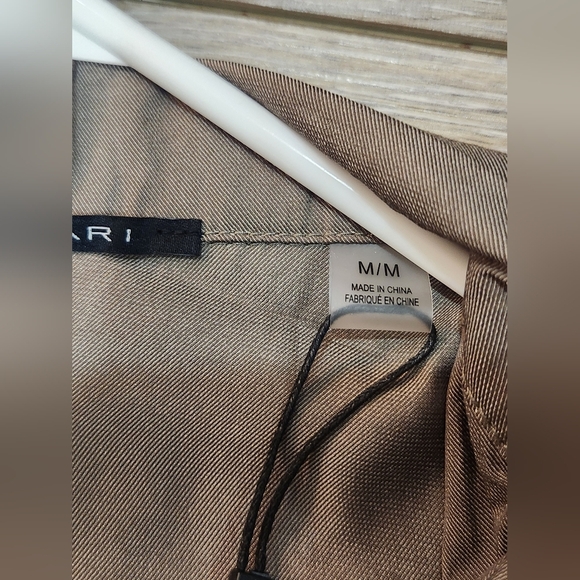 Tahari Olive Green Sleeveless Button Up Tunic Top Size Medium New With Tags - Picture 5 of 6